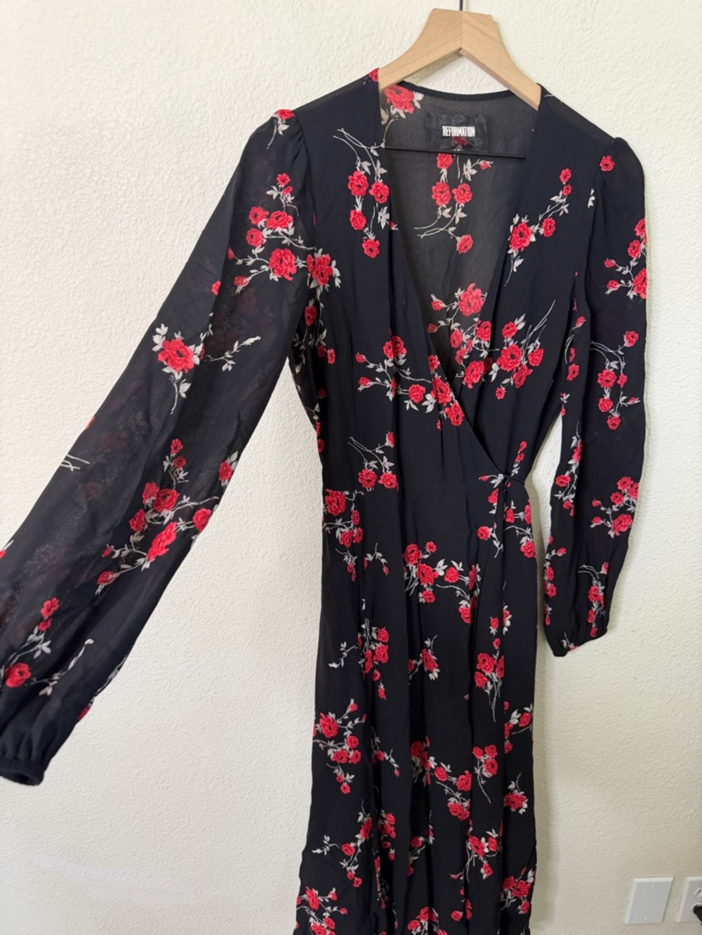 Reformation Nicole Dress Floral Wrap Midi Womens Size M - Picture 3 of 6
